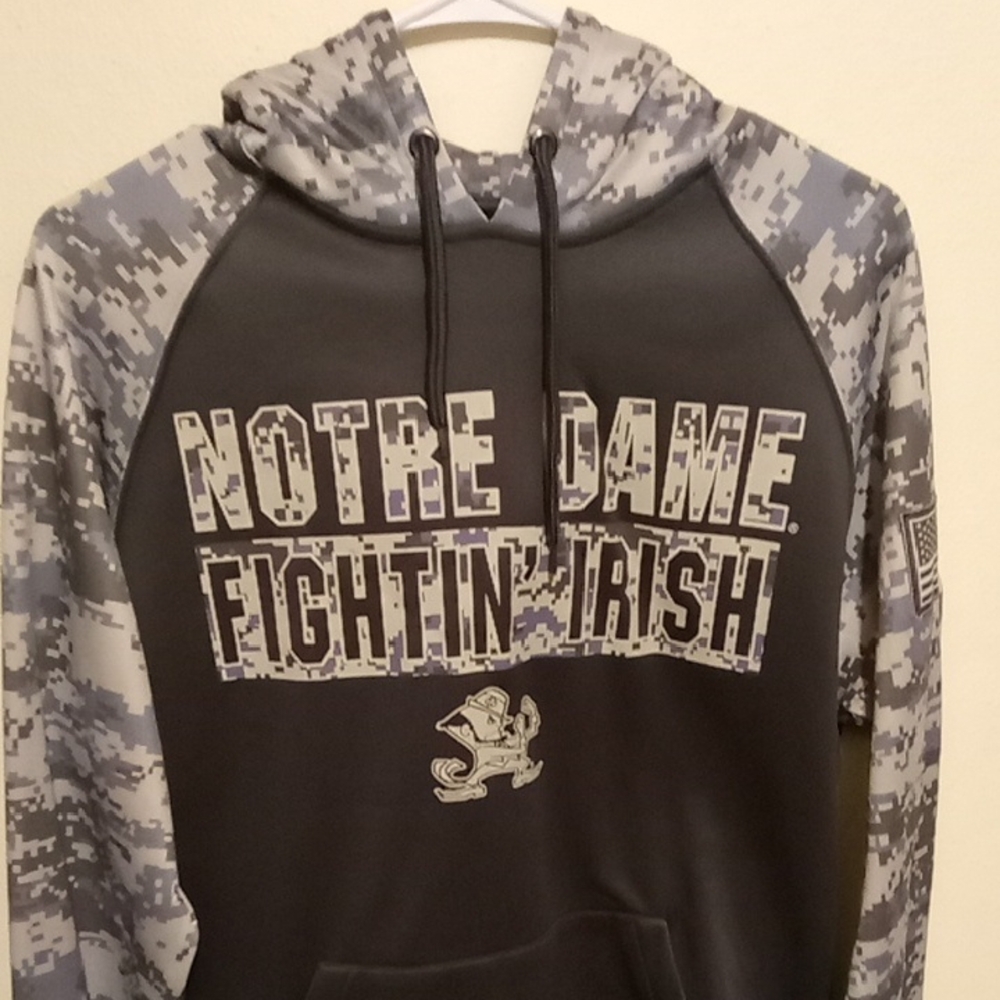 Notre Dame Fighting Irish Salute To Service Hoodie